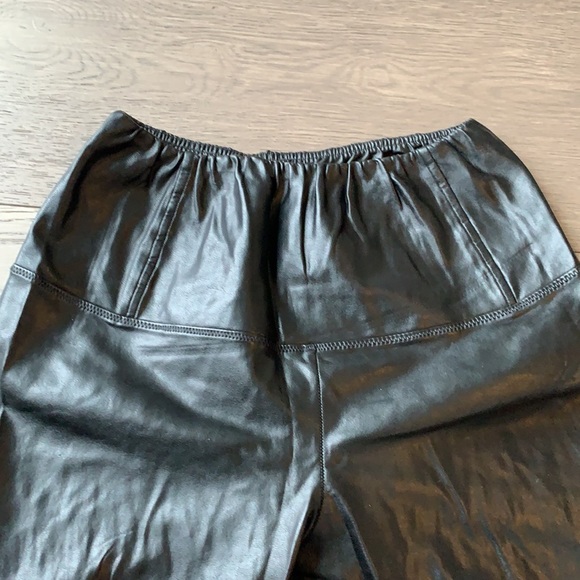 Aritzia Wilfred faux leather leggings Daria XS - Picture 7 of 10
